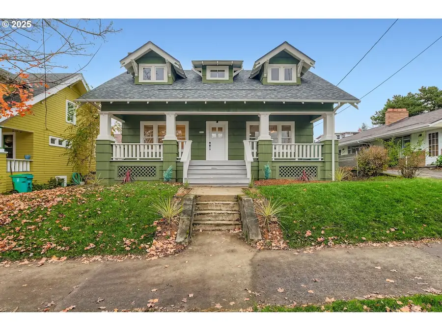 3015 SE Gladstone St, Portland, OR 97202 - Image #2