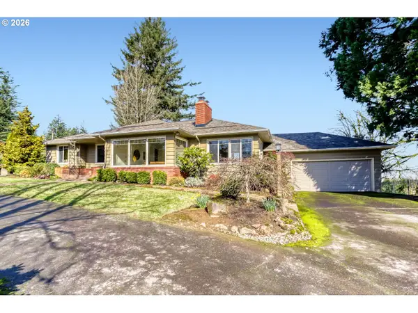 12525 SE Ridgecrest Rd, HappyValley, OR 97086