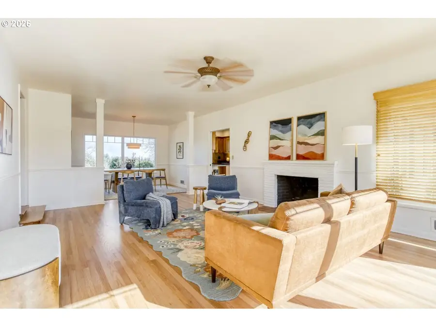 12525 SE Ridgecrest Rd, Happy Valley, OR 97086 - #3