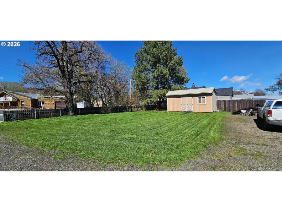1701 Spruce St, La Grande, OR 97850 - #2