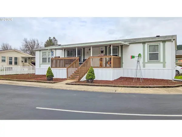 1000 E Central Ave #51, Sutherlin, OR 97479