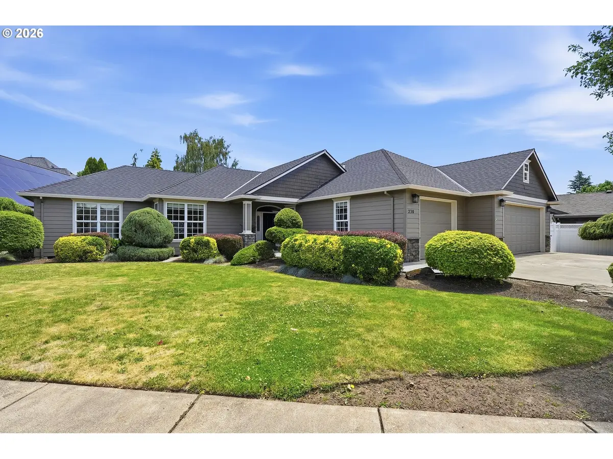 230 Mclaughlin Dr, Woodburn, OR 97071 - #1