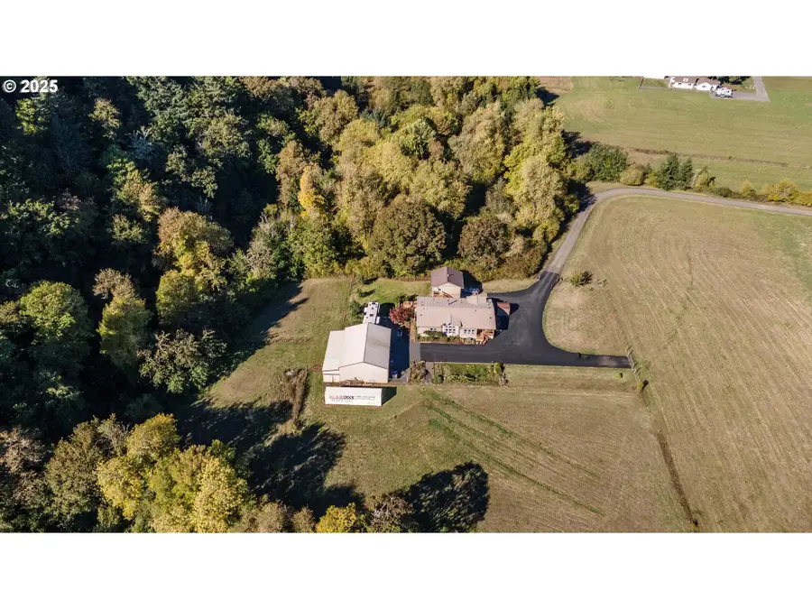 21101 SW Eagle Point Rd, McMinnville, OR 97128 - Image #3