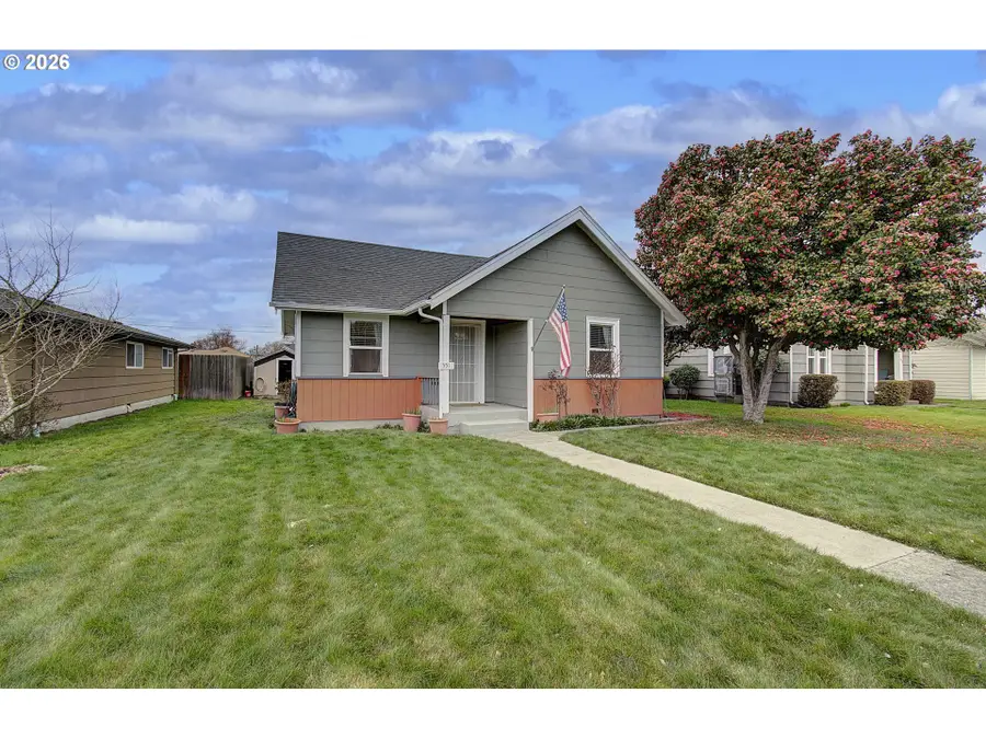 551 19th Ave, Longview, WA 98632 - #3