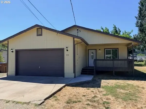 974 NE Bond St, MyrtleCreek, OR 97457