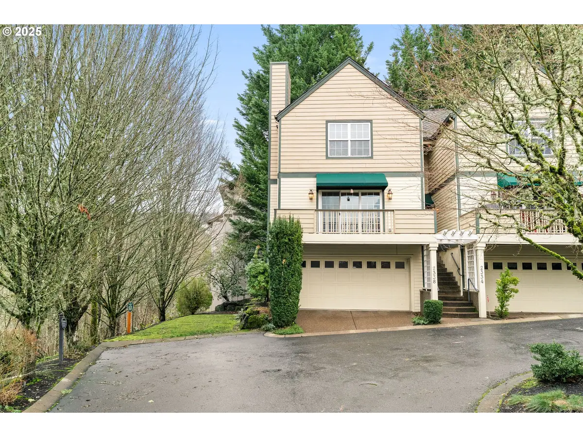 2338 NW Edgewood Pl #32, Portland, OR 97229 - Image #1