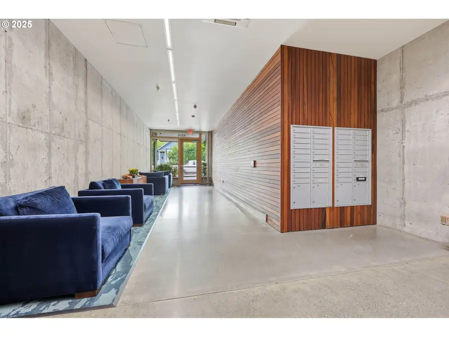 4216 N Mississippi Ave #211, Portland, OR 97217 - Image #3
