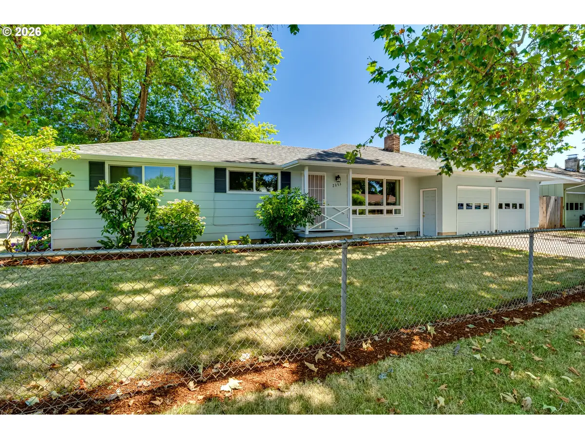 2093 Grove St, Eugene, OR 97404 - #1