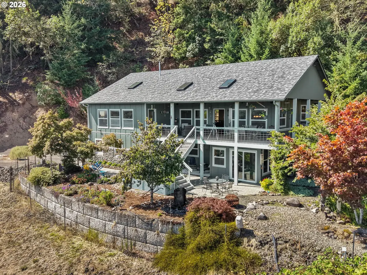 470 Black Oak Dr, Roseburg, OR 97471 - #1