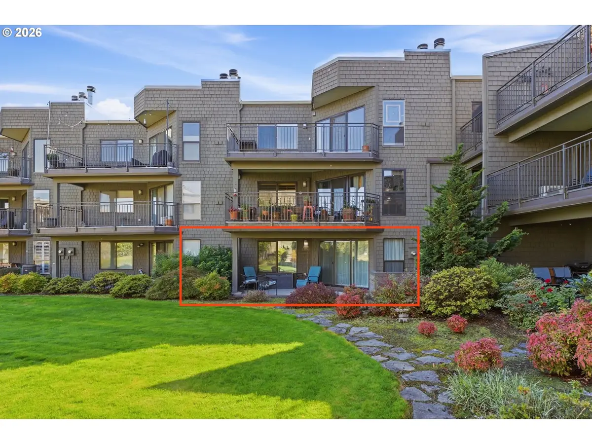 5630 S Riverside Ln #7, Portland, OR 97239 - #1