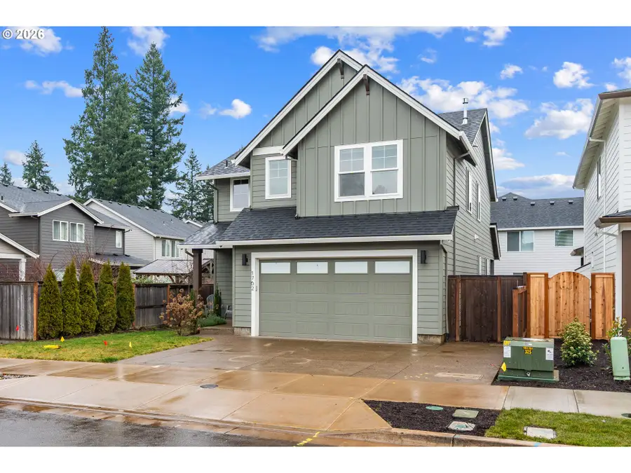 1762 N Oak St, Canby, OR 97013 - #2