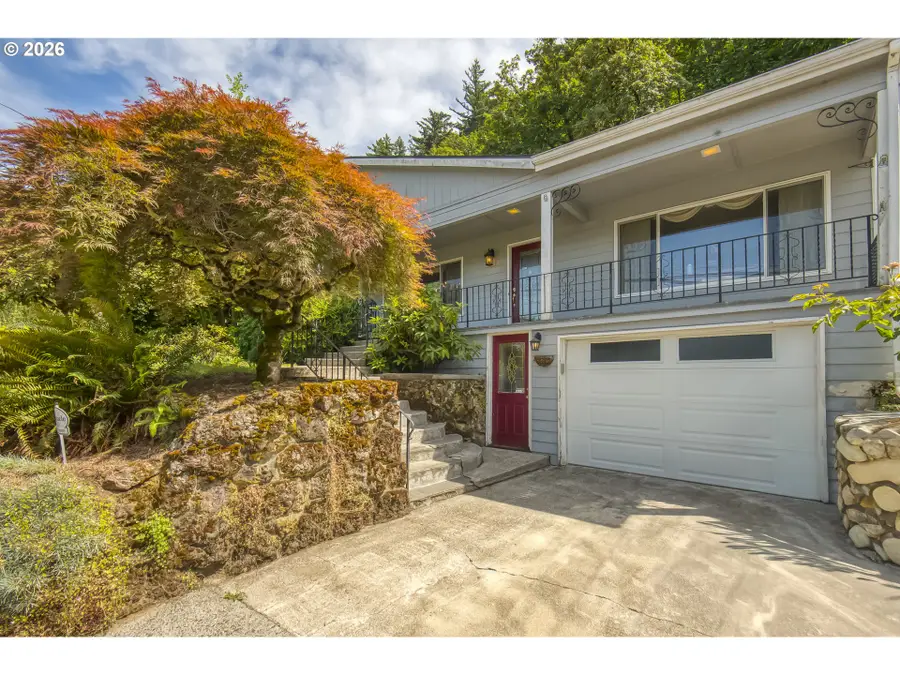 10516 SE Clinton St, Portland, OR 97266 - #3