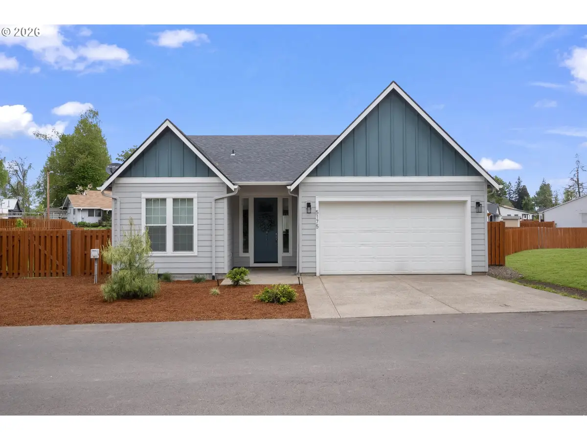 5175 NE Parkway Dr, Salem, OR 97305 - #1