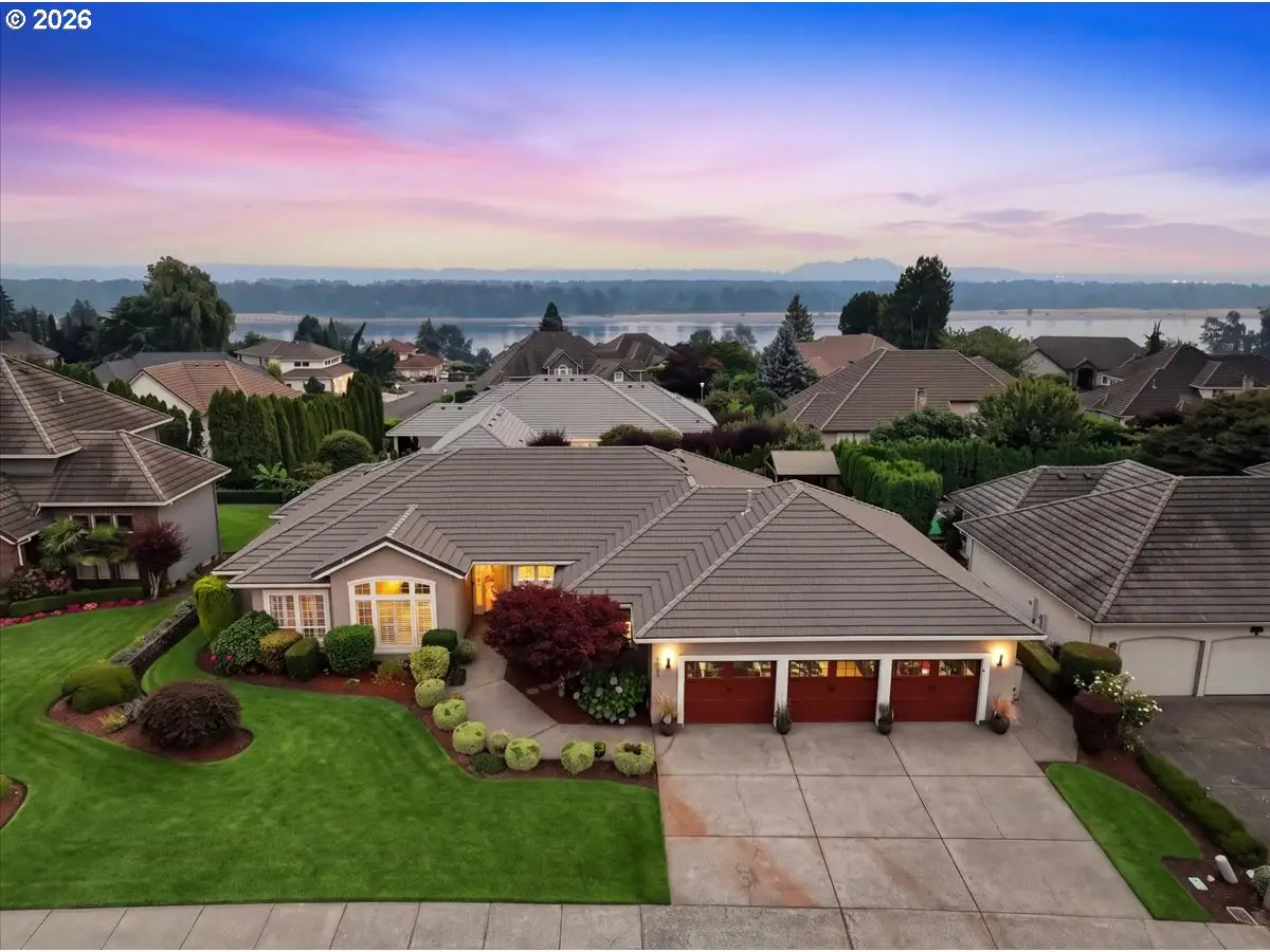 15301 SE Rivercrest Dr, Vancouver, WA 98683 - #1