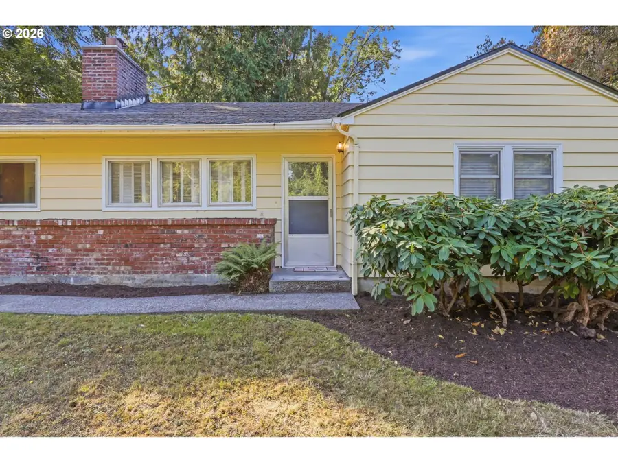 9477 SW 62nd Dr, Portland, OR 97219 - #3