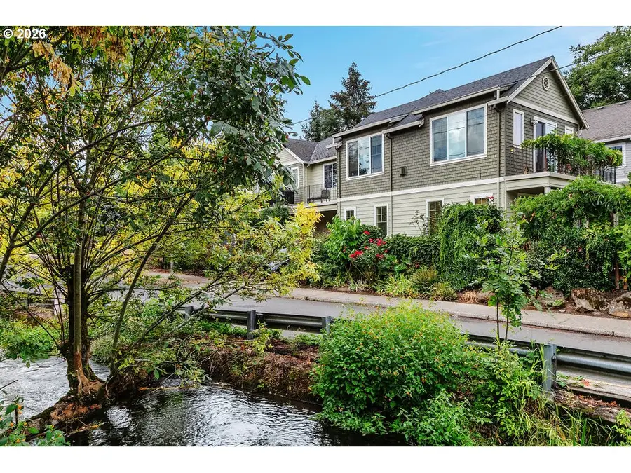 2032 SE Tenino St, Portland, OR 97202 - #2