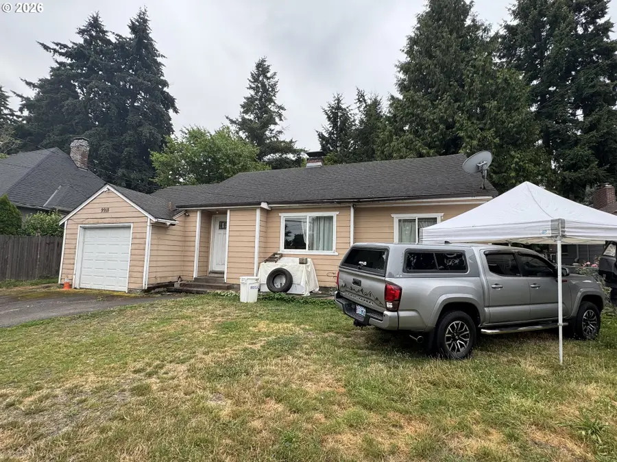 9918 NE Prescott St, Portland, OR 97220 - #3