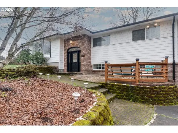 4101 NE 119th St, Vancouver, WA 98686