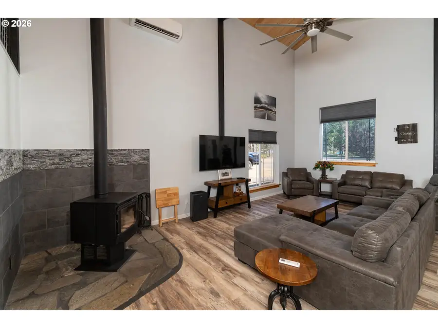 148643 Highway 97, Gilchrist, OR 97737 - #2