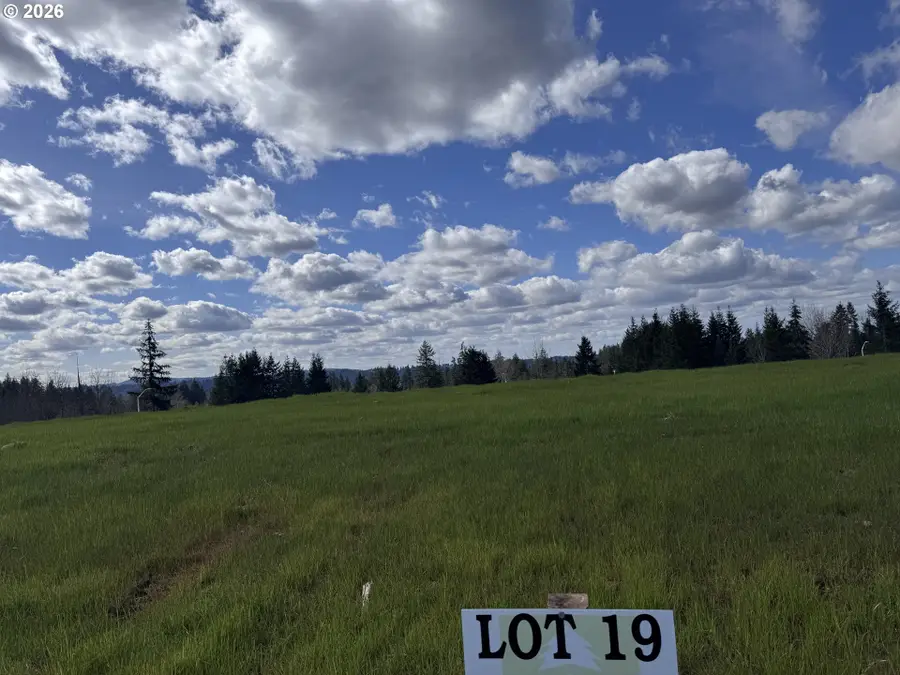 1573 NE Wiley Ln #19, Estacada, OR 97023 - #3