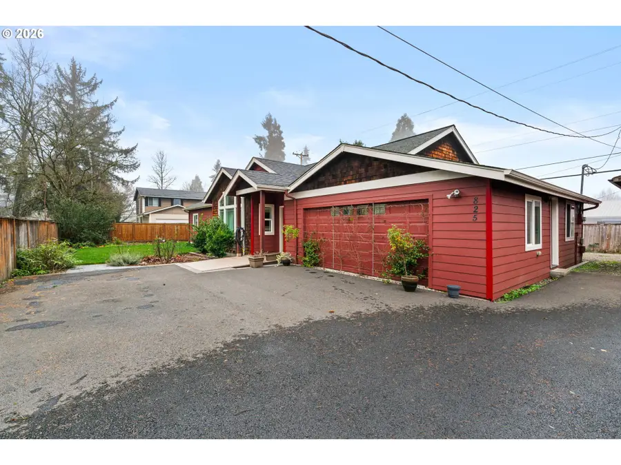 825 Waverly St, Eugene, OR 97401 - Image #2
