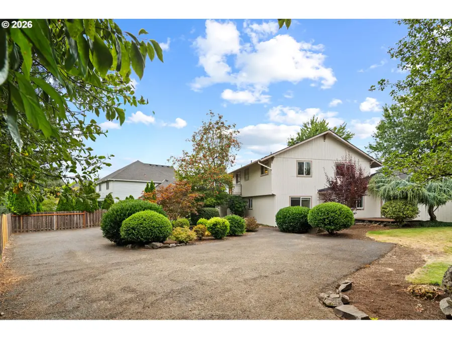 1800 N Ponderosa St, Canby, OR 97013 - #2