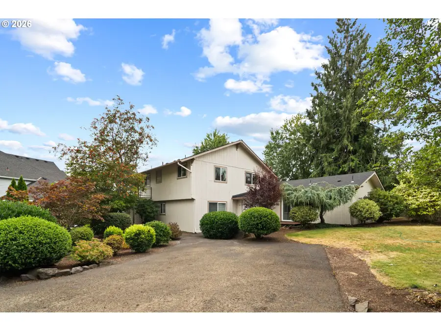 1800 N Ponderosa St, Canby, OR 97013 - #3