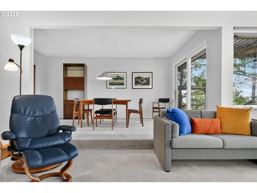 10185 SE Walnut Dr, Happy Valley, OR 97086 - #3