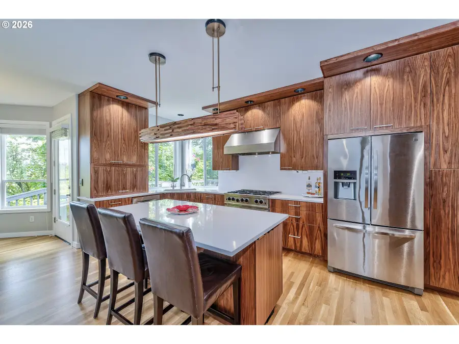 2370 Michael Dr, West Linn, OR 97068 - Image #2