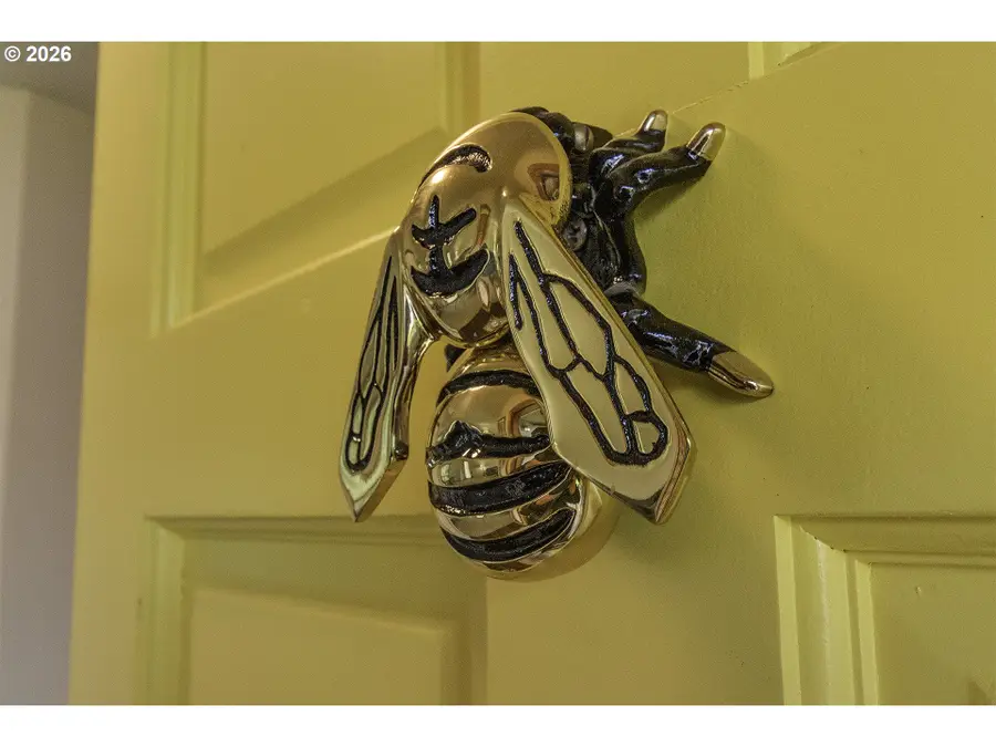 2484 NE Nicki Ct, Hillsboro, OR 97124 - #2