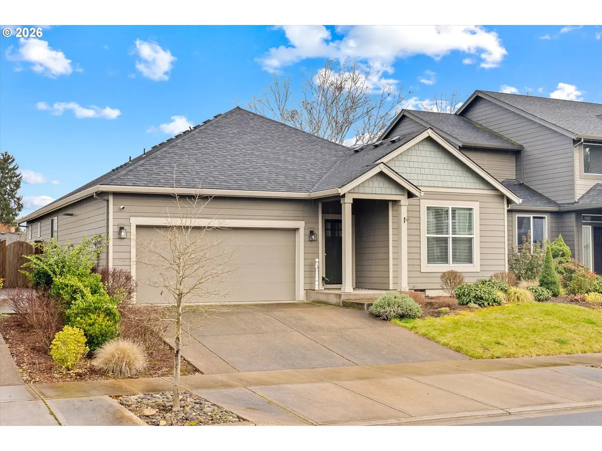 142 N 35th Pl, Cornelius, OR 97124 - #1