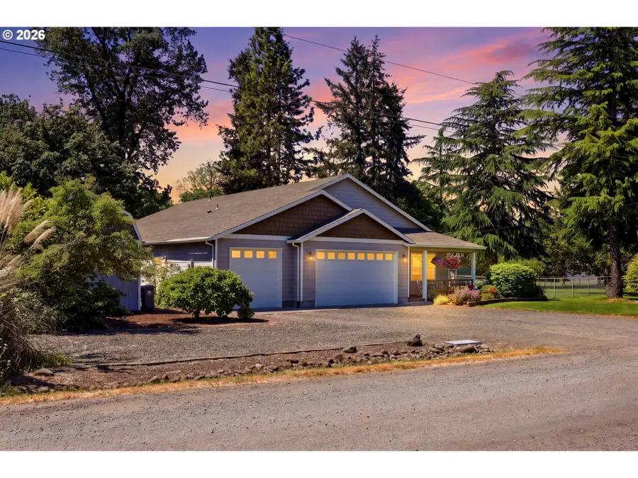 25757 SE Frog Pond Ln, Eagle Creek, OR 97022 - #2