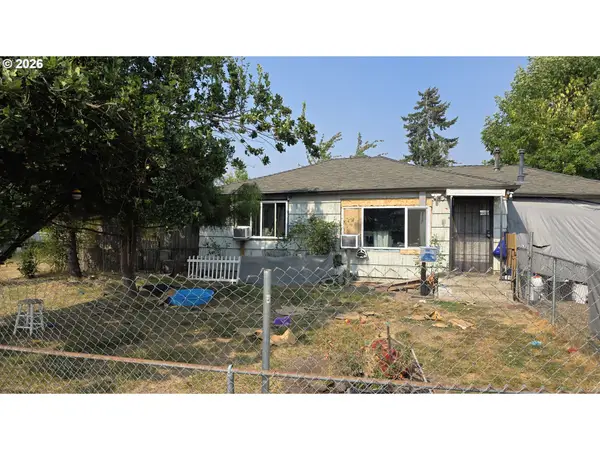 615 33rd St, Springfield, OR 97478