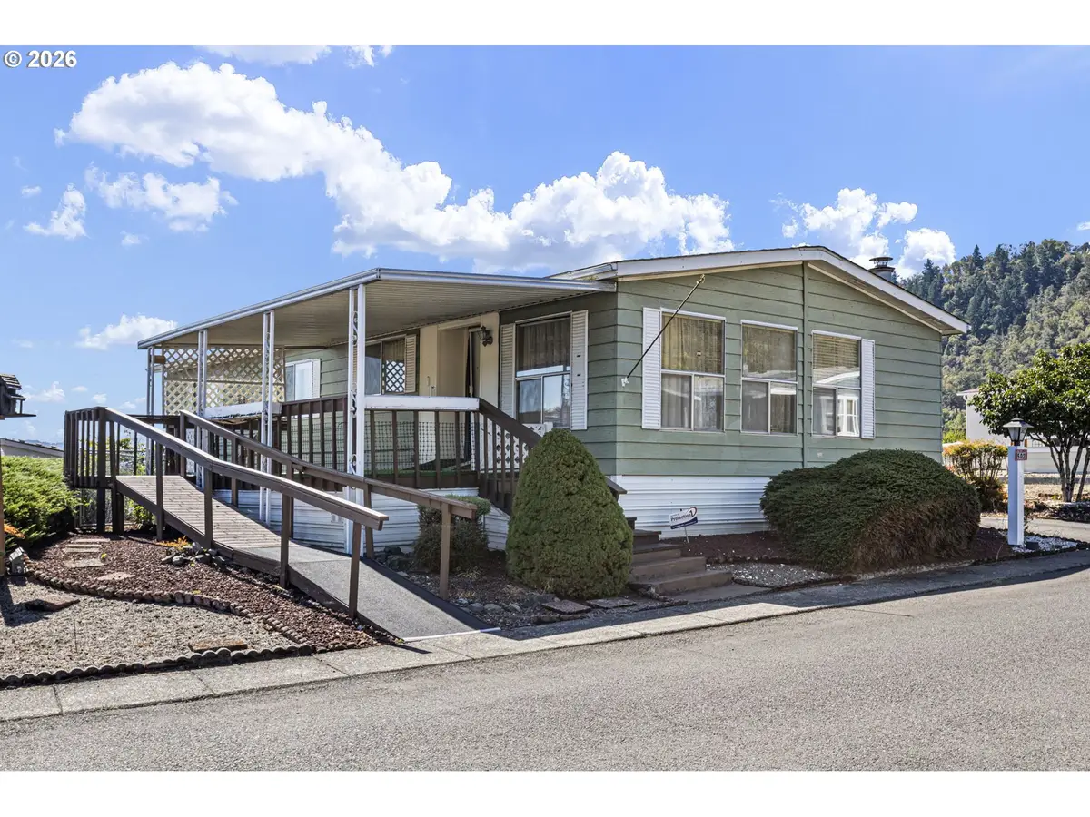 502 Shadow Ranch Ln, Roseburg, OR 97470 - #1
