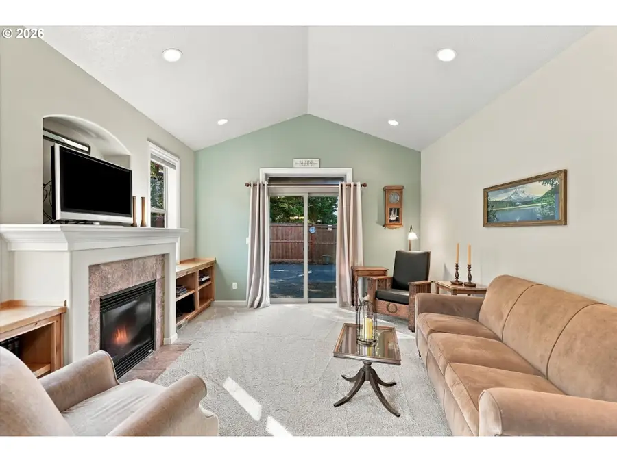 14740 Sassafras Way, Oregon City, OR 97045 - #2