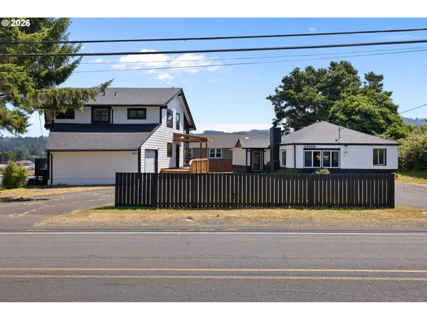 3312 NE West Devils Lake Rd, LincolnCity, OR 97367