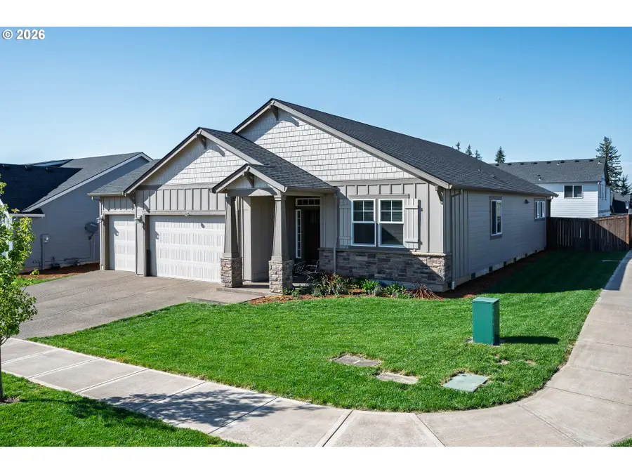 37451 Pink St, Sandy, OR 97055 - #2