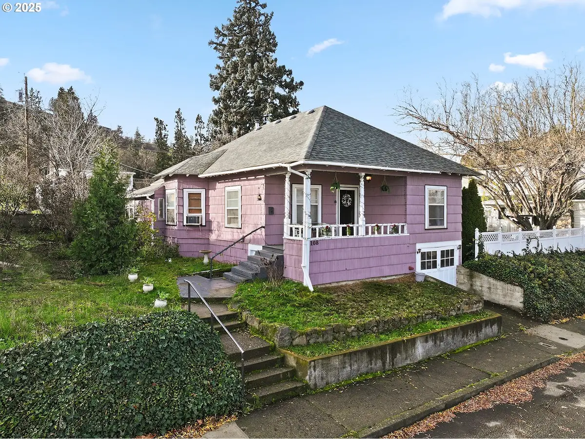 108 E 13th St, The Dalles, OR 97058 - Image #1