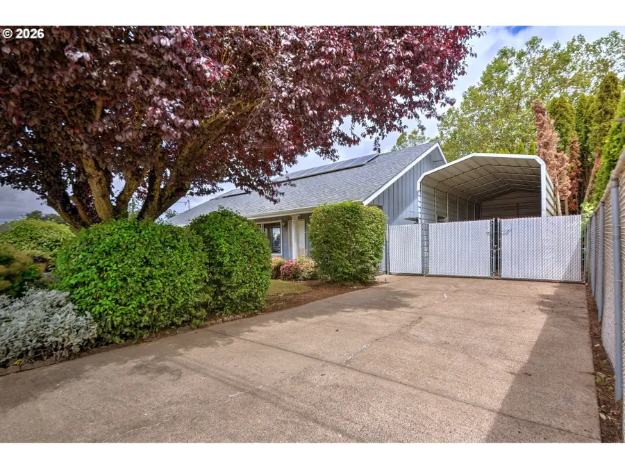 1217 Willagillespie Rd, Eugene, OR 97401 - #3