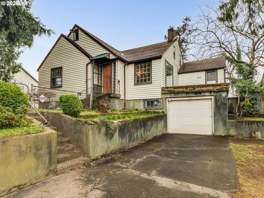 3705 NE 152nd Ave, Portland, OR 97230 - #2