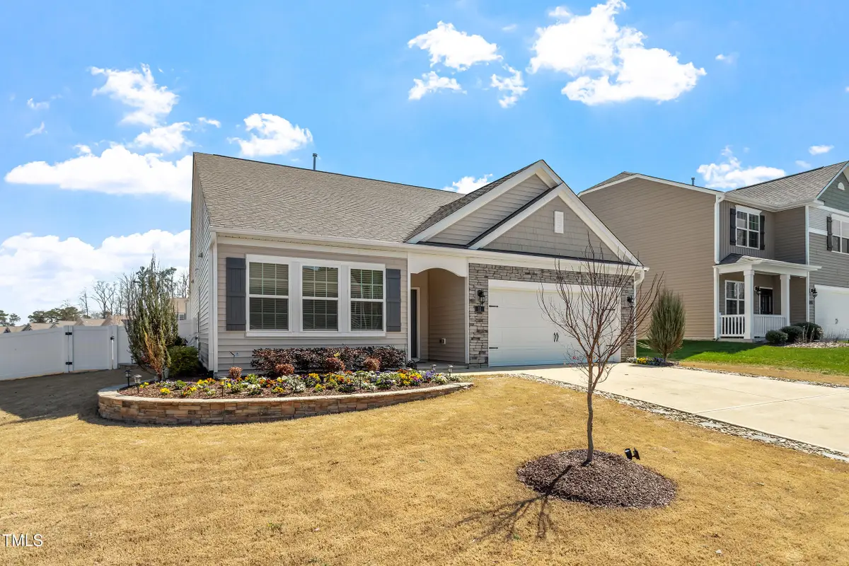 11 S Great White Way, Clayton, NC 27527 - #1