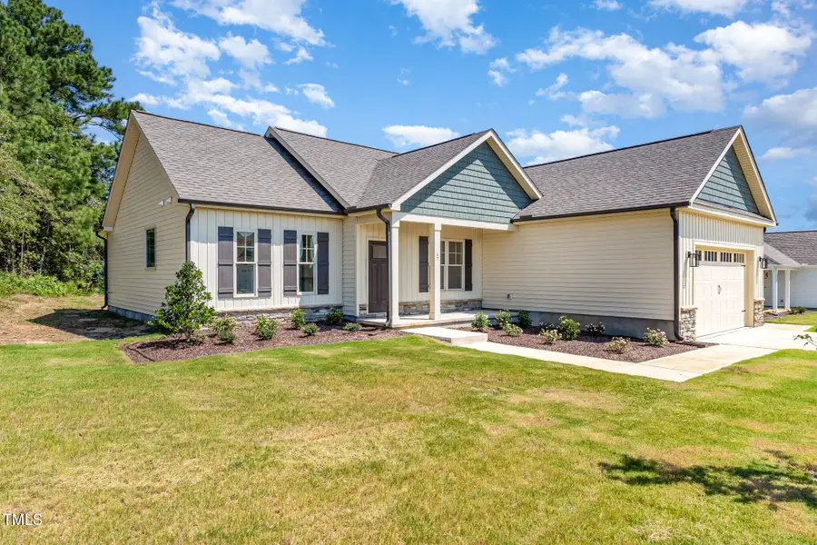 47 Royal Avenue, Selma, NC 27576 - #3