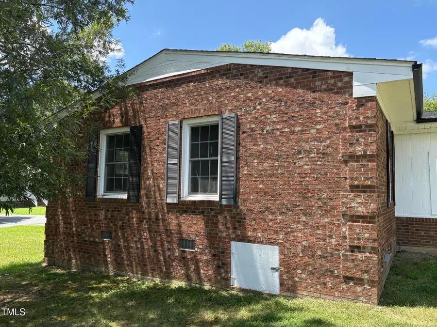 501 Morgan Terrace, Burlington, NC 27217 - Image #2