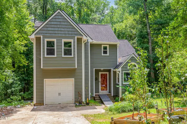 1300 Pine Trail, Clayton, NC 27520