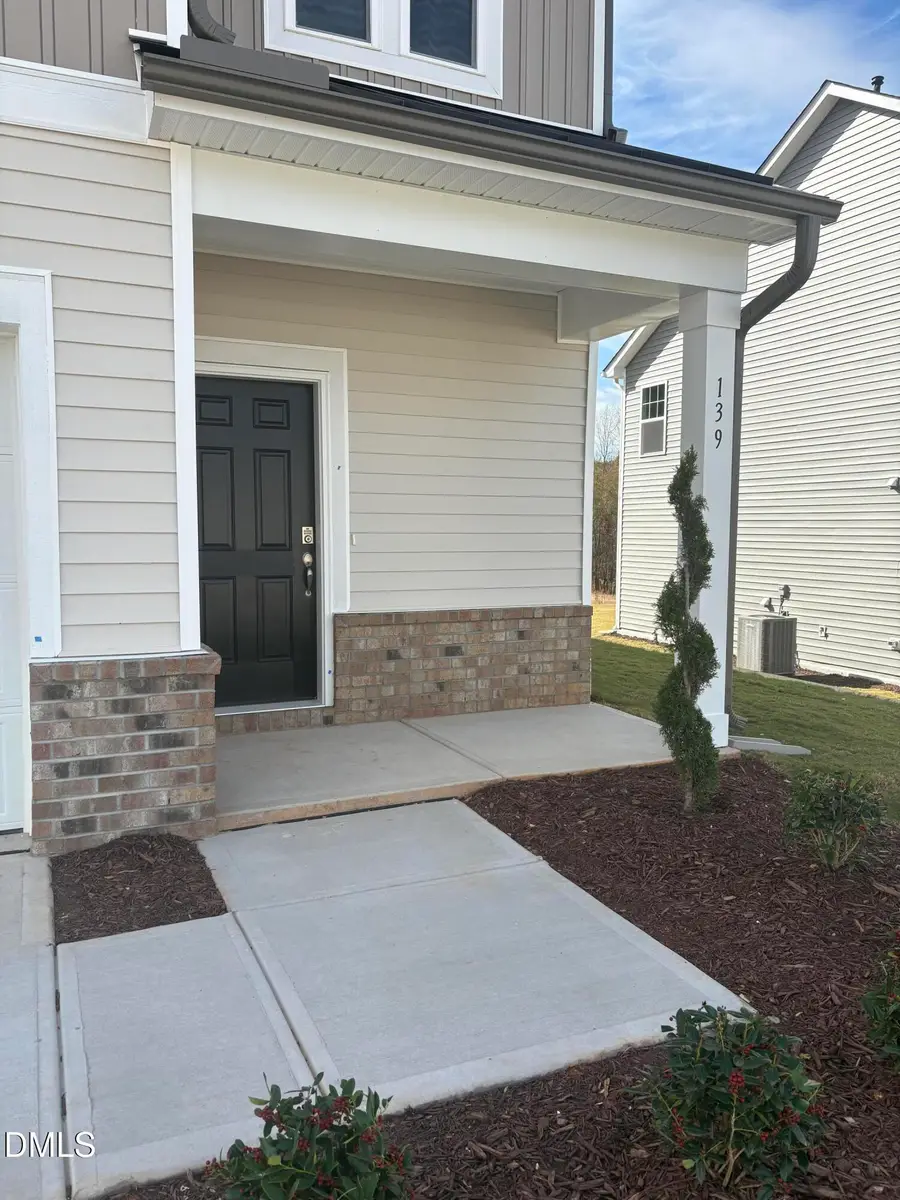 139 Favored Avenue, Sanford, NC 27330 - Image #3