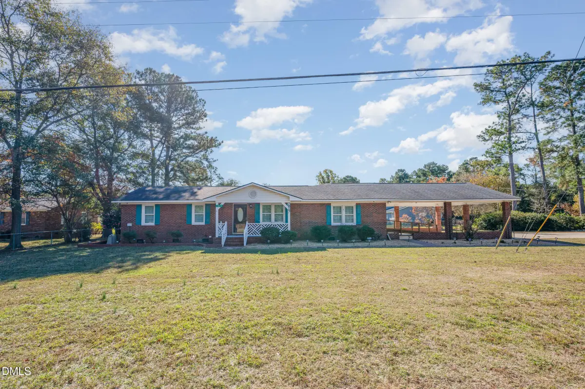 7825 Snow Hill Drive, Roseboro, NC 28382 - Image #1