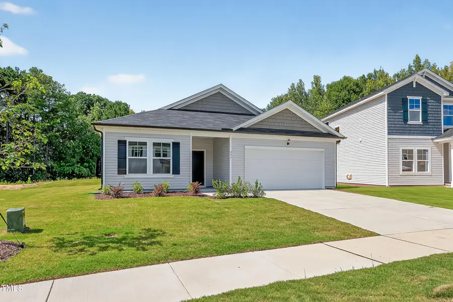 425 Hallingsfield Way, Zebulon, NC 27597 - Image #2