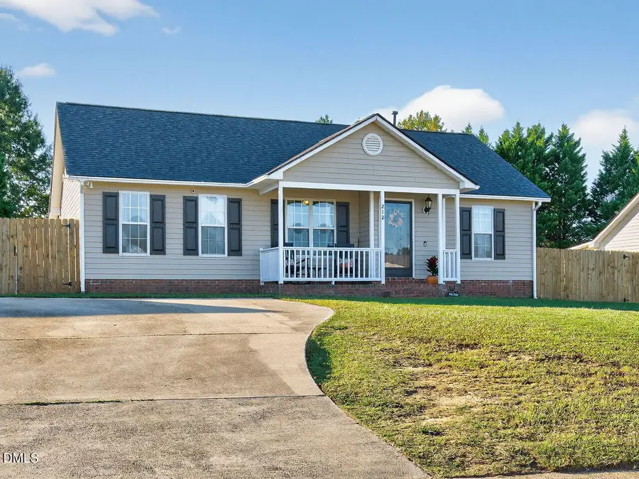 212 Wexford Drive, Clayton, NC 27520 - Image #2