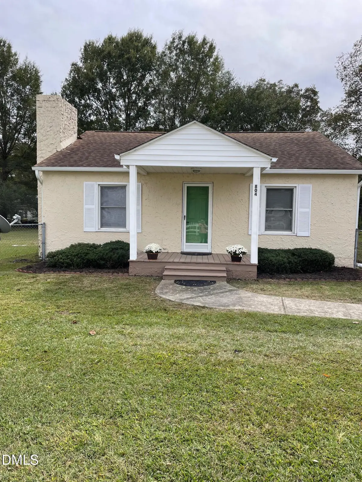 804 E Lizzie Street, Selma, NC 27576 - Image #1