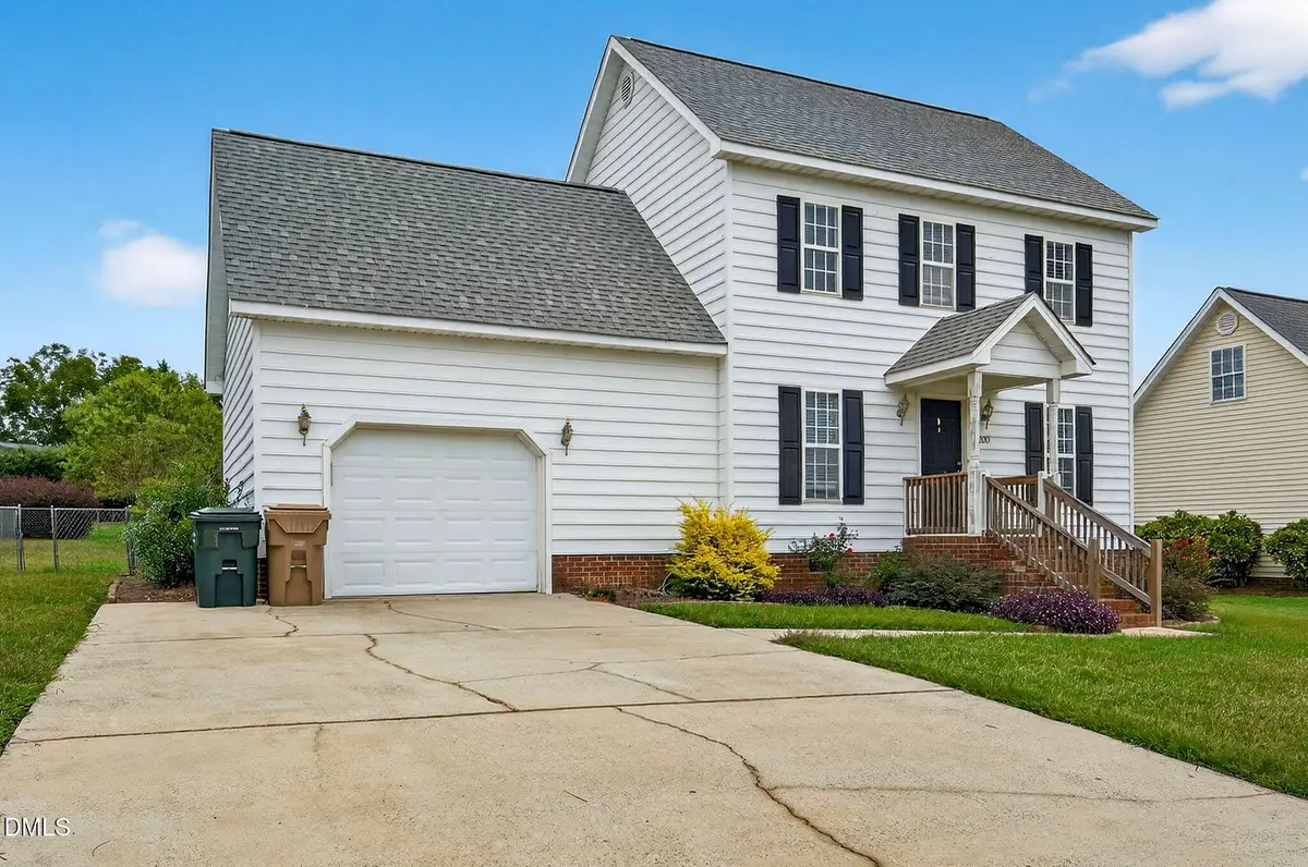 200 Hunter Way, Clayton, NC 27520 - Image #1